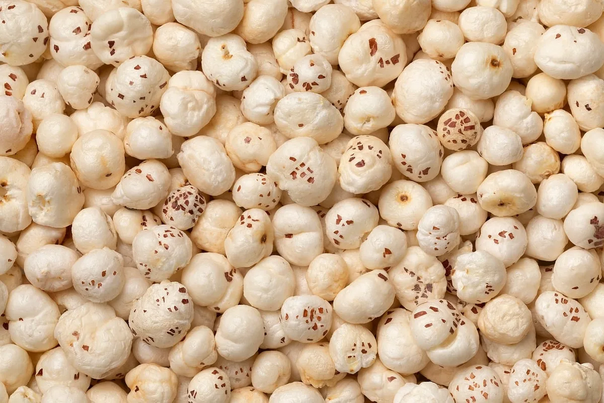 A close-up of puffed makhana (fox nuts)